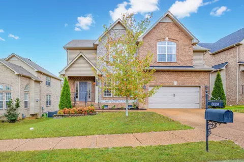 8009 Brockman Ln, Nashville, TN 37211