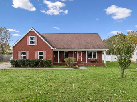 3331 Meadowhill Dr, Murfreesboro, TN 37130