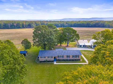 276 Wells Lee Rd, Elora, TN 37328