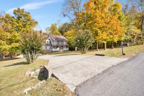 341 Deepwood Trl, Clarksville, TN 37042
