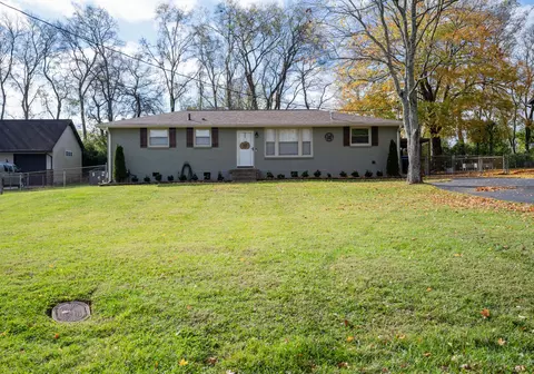 118 Hutchinson Dr, Smyrna, TN 37167
