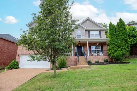 129 Judson Dr, Hendersonville, TN 37075