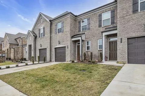 410 Deveron Dr, Gallatin, TN 37066