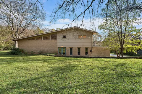 736 Adkisson Ln, Nashville, TN 37205