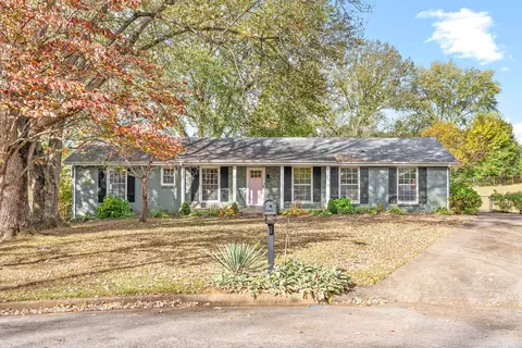 114 Kimbrough Ct, Clarksville, TN 37043