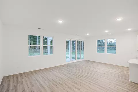 500 Hickory Pointe Dr Elderberry, Dickson, TN 37055 photo 9