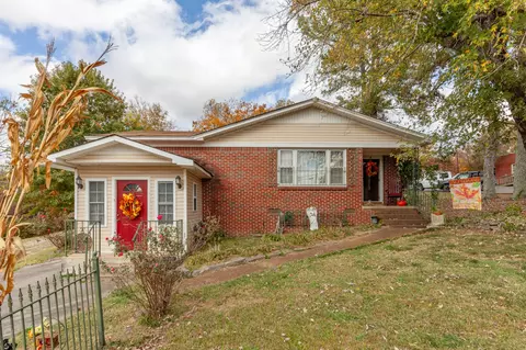 1515 Main St, Lynnville, TN 38472