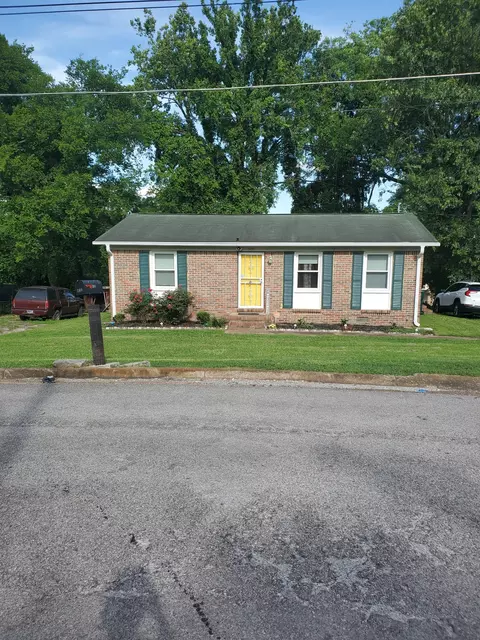 309 Mcgrew St, Pulaski, TN 38478