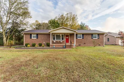333 Emmett Stone Ln, Normandy, TN 37360