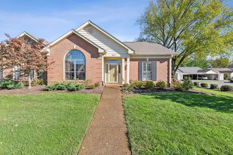 8079 Sunrise Cir, Franklin, TN 37067