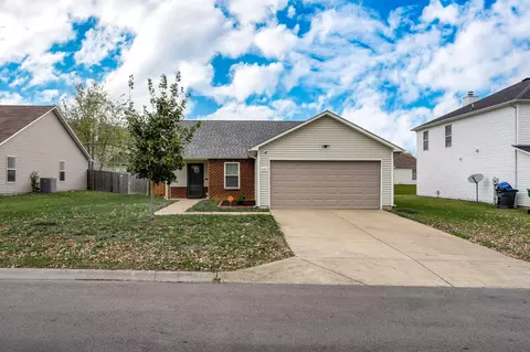 2127 Carlton Ln, Thompsons Station, TN 37179