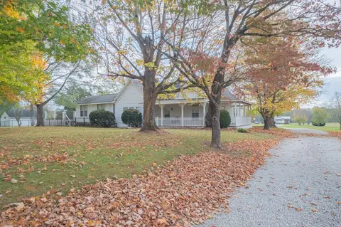 21 River End Rd, Pelham, TN 37366 photo 3