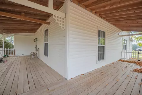 21 River End Rd, Pelham, TN 37366 photo 8