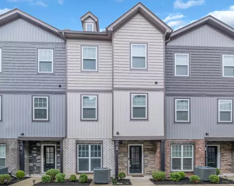 316 Negri Ct, La Vergne, TN 37086