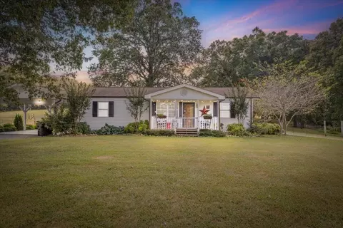 6826 Sam Smith Rd, Birchwood, TN 37308