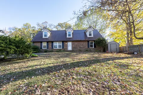 136 Mossland Dr, Clarksville, TN 37042