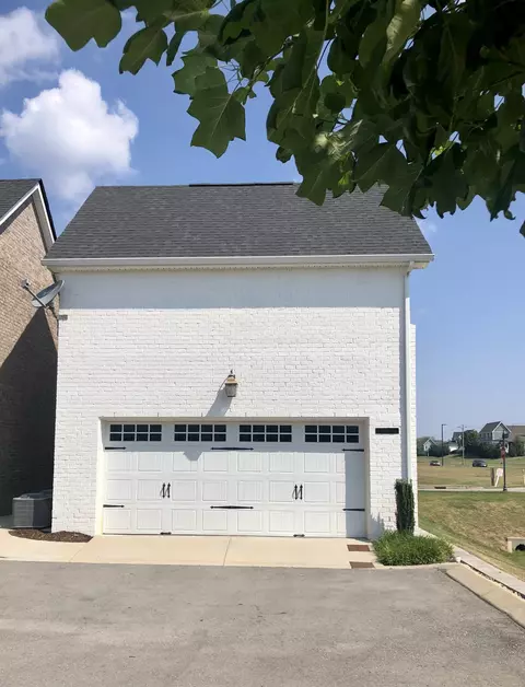 Exterior - 905 Scouting Dr, Franklin, TN 37064 photo 5 of 11