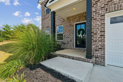706 Arabella Dr, Lebanon, TN 37087