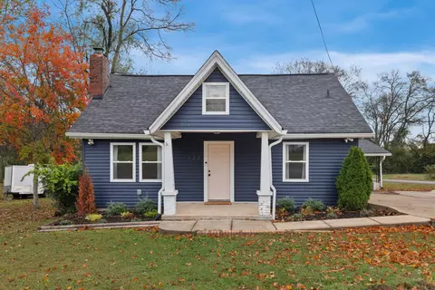 137 Shivel Dr, Hendersonville, TN 37075