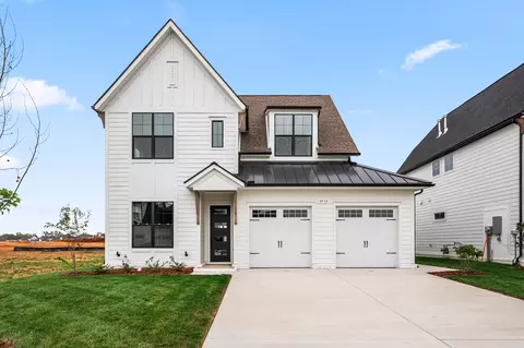 5735 Sagebrush Dr, Murfreesboro, TN 37129