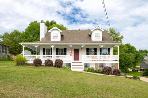 9137 Woodoak Rd, Soddy Daisy, TN 37379