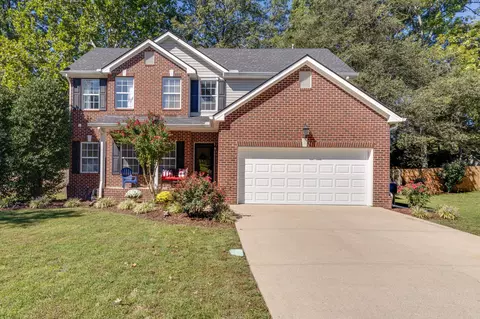 1009 Whitley Pl, Hendersonville, TN 37075