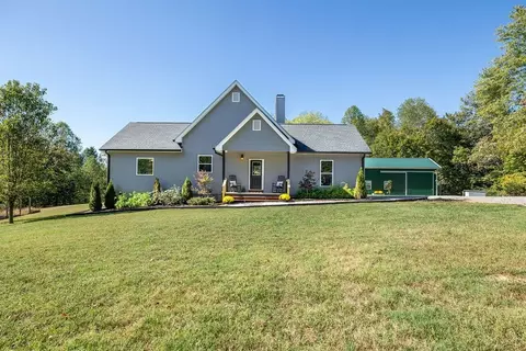 2085 Gravel Hill Rd, Columbia, TN 38401