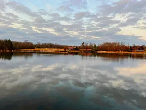 132 Camp Creek Cir, Spencer, TN 38585