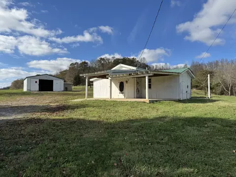 150 May Ln, Cumberland Furnace, TN 37051