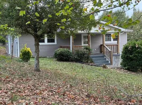 113 Sharp Rd, Athens, TN 37303
