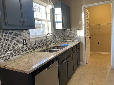 908 Libby Ln, Hermitage, TN 37076 photo 5