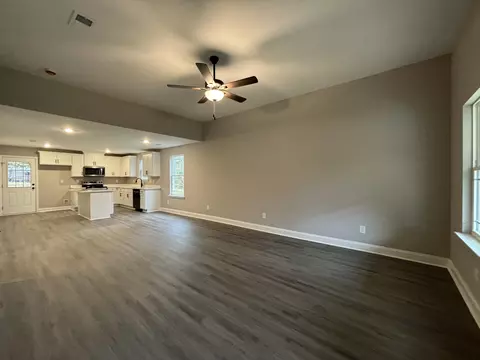 301 Durrett St, Springfield, TN 37172 photo 4