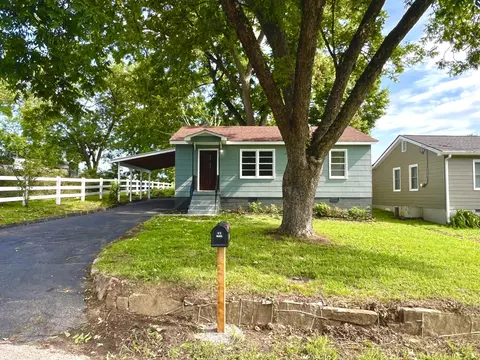 132 Hargrave Rd, Rossville, GA 30741