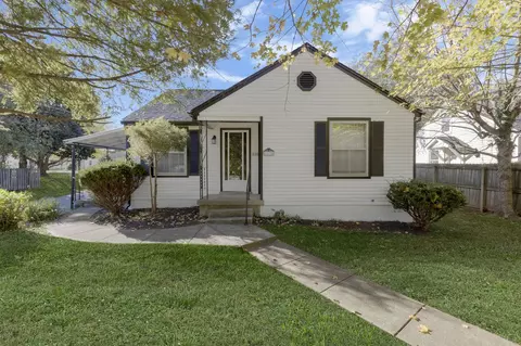 1836 Dimple Ct, Columbia, TN 38401