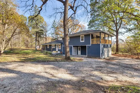 Exterior - 441 Sam Tag Ln, Decherd, TN 37324 photo 3 of 9