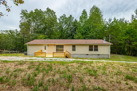 58 Water Tower Ln, Ringgold, GA 30736