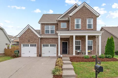 121 Lightwood Dr, Antioch, TN 37013