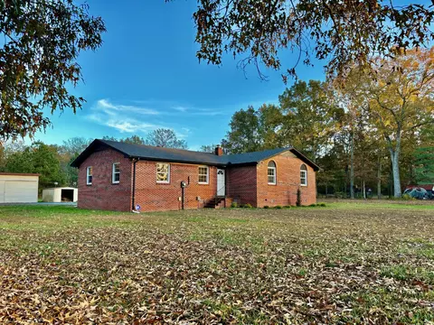 250 Wright Rd, Manchester, TN 37355