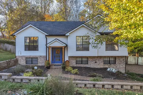 859 Stonebrook Blvd, Nolensville, TN 37135