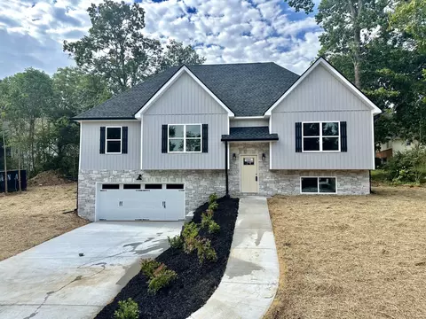 22 Primrose Ln, Fort Oglethorpe, GA 30742
