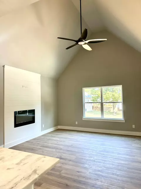 22 Primrose Ln, Fort Oglethorpe, GA 30742 photo 5