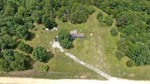 174 Campbell Ln, Iron City, TN 38463