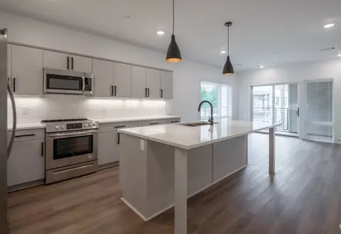2704 Clifton Ave #210, Nashville, TN 37209