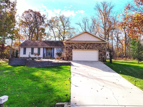 17 Marquette Ct, Crossville, TN 38558