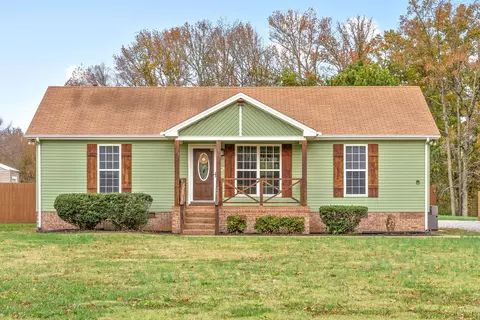 215 Woods Rd, Portland, TN 37148