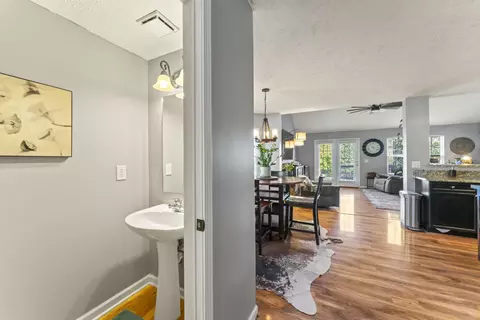 3446 Regency Park Dr, Murfreesboro, TN 37129 photo 6