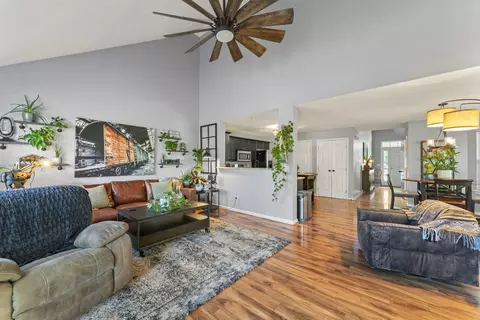 3446 Regency Park Dr, Murfreesboro, TN 37129 photo 12