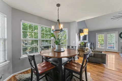 3446 Regency Park Dr, Murfreesboro, TN 37129 photo 7