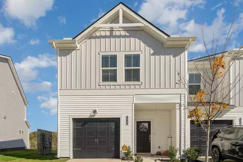 4640 Ridge Bend Dr, Nashville, TN 37207