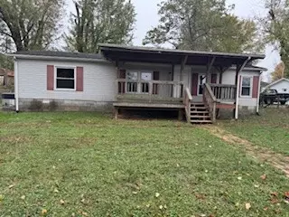 214 Edgewood St, Lafayette, TN 37083
